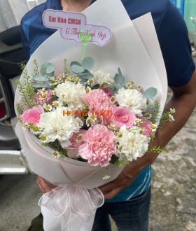 Bó Hoa Cẩm Chướng Hồng Trắng Phối Hồng Phấn