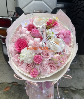 Bó Hoa Sáp Hồng Hai Tone Phối Hoa Trắng