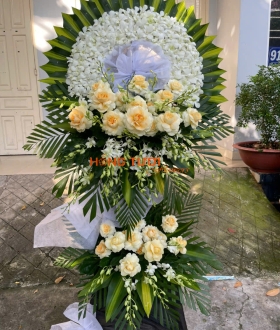 Kệ Hoa Chia Buồn Hai Tầng Lan Trắng Phối Hồng Kem