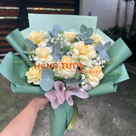 Bó Hoa Hồng Vàng Kem Phối Baby Trắng