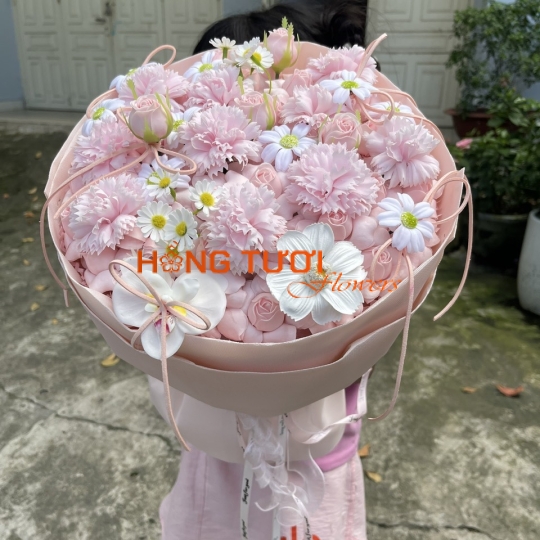 Bó Hoa Sáp Hồng Pastel Phối Hoa Cúc Trắng