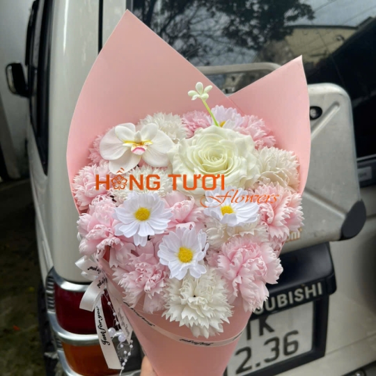 Bó Hoa Sáp Hồng Phấn Phối Hồng Trắng Và Cúc Trắng