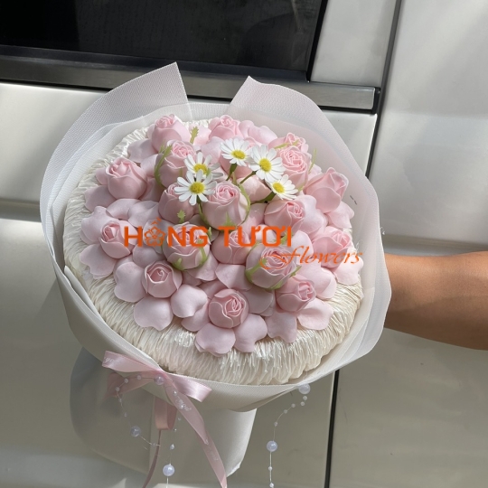 Bó Hoa Sáp Hồng Phấn Phối Cúc Trắng