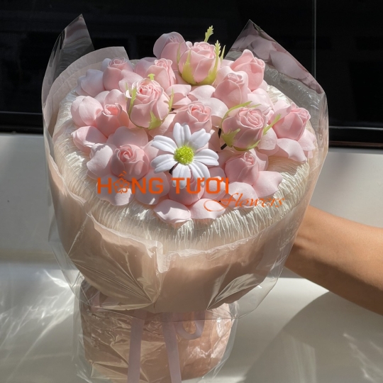 Bó Hoa Sáp Hồng Phấn Phối Cúc Trắng