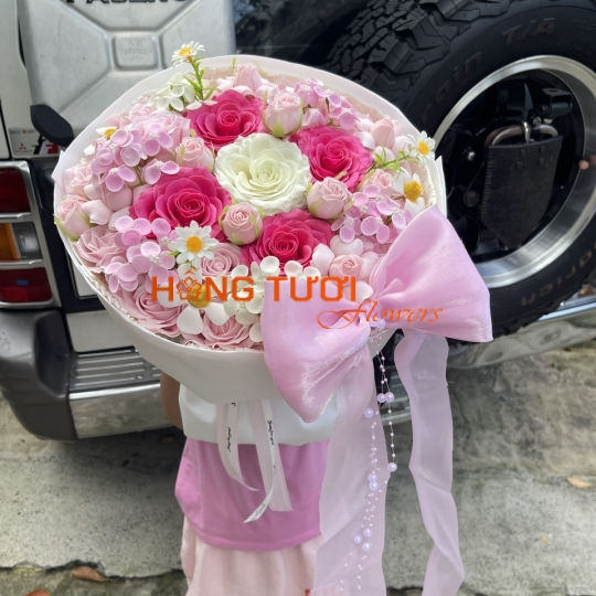 Bó Hoa Sáp Hồng Phối Hồng Trắng Nơ Hồng