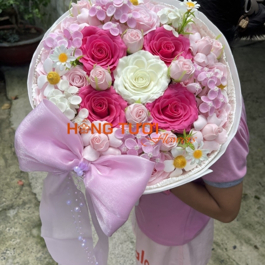 Bó Hoa Sáp Hồng Phối Hồng Trắng Nơ Hồng