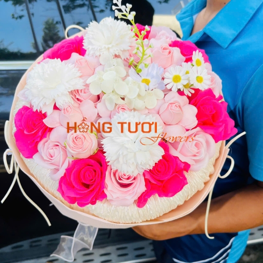 Bó Hoa Sáp Hồng Phối Trắng Dáng Tròn