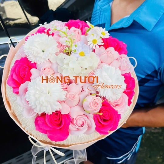 Bó Hoa Sáp Hồng Phối Trắng Dáng Tròn