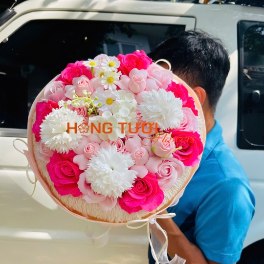 Bó Hoa Sáp Hồng Phối Trắng Dáng Tròn