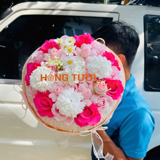 Bó Hoa Sáp Hồng Phối Trắng Dáng Tròn