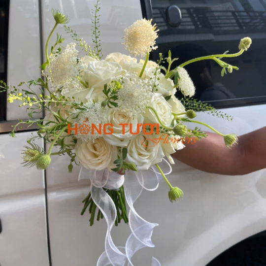 Bó Hoa Cưới Cầm Tay Hồng Trắng Kem Dáng Tự Nhiên