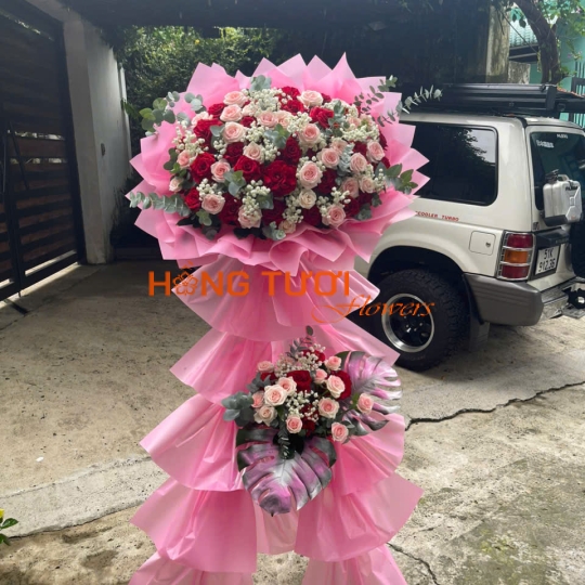 Kệ Hoa Tươi Hai Tầng Hồng Phấn Phối Hồng Đỏ